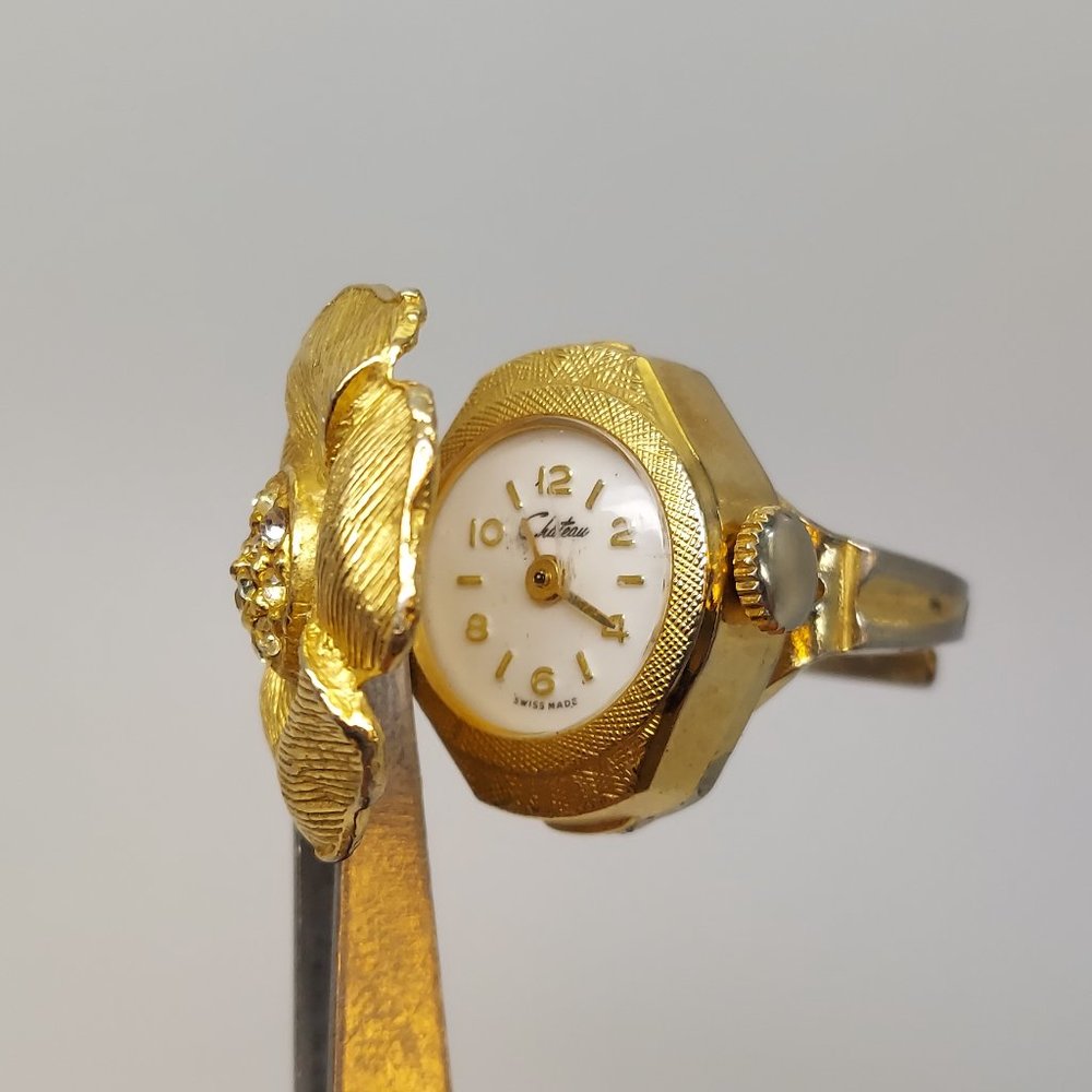 Vintage Chateau La petite hidden flower shape ring watch by migi (Unsigned) work
